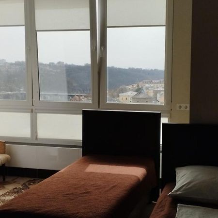 Rooms With Fortetsya View 2 Kamianets-Podilskyi Exterior foto
