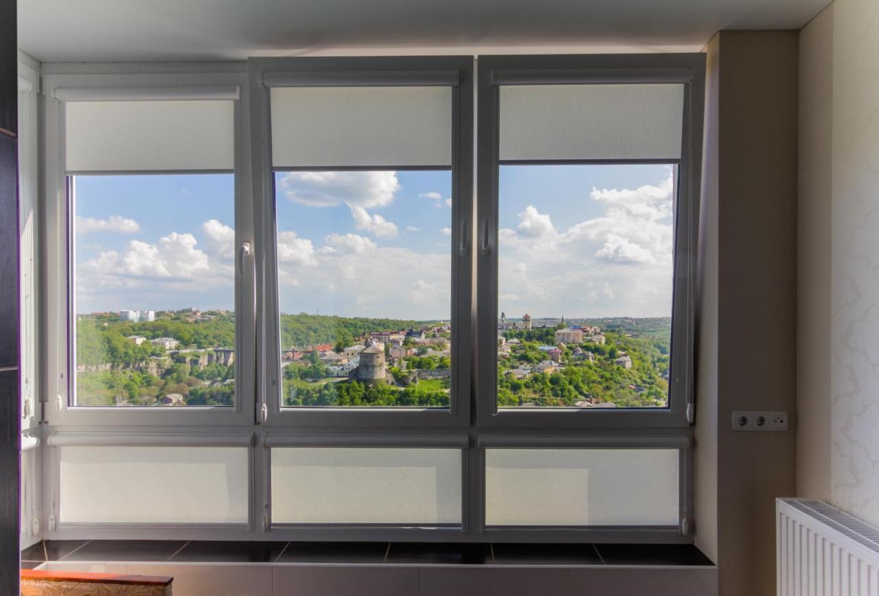 Rooms With Fortetsya View 2 Kamianets-Podilskyi Exterior foto